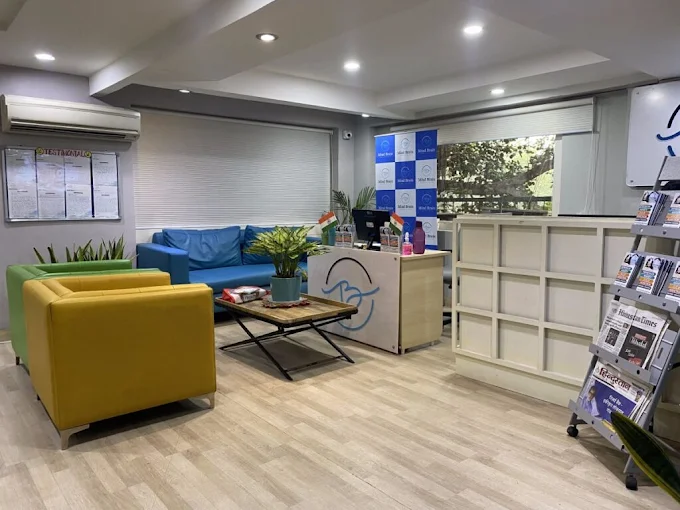 Front office view of Mindbrain institute clinic in New Delhi